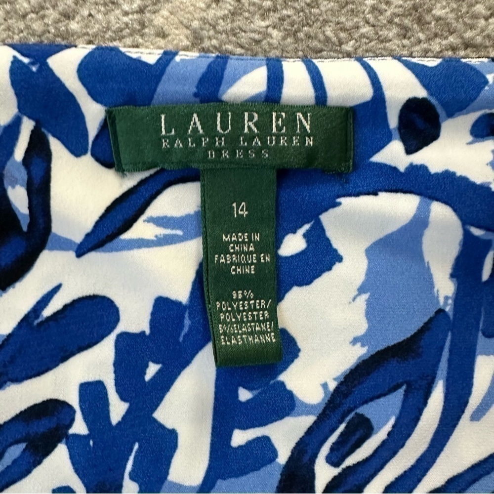 Lauren Ralph Lauren Blue V-Neck Stretch Paisley Print A-line Dress - Picture 3 of 5